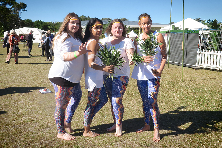 ByronWF2017_Rory-Banwell_Welcome-to-CountryBunyara-Dancers_01.jpeg