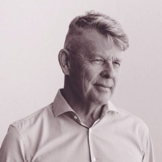 https://byronwritersfestival.com/wp-content/uploads/2022/06/Chris-Hanley-2022-320x320.jpg