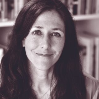 https://byronwritersfestival.com/wp-content/uploads/2022/06/Eleanor-Limprecht-2022-320x320.jpg